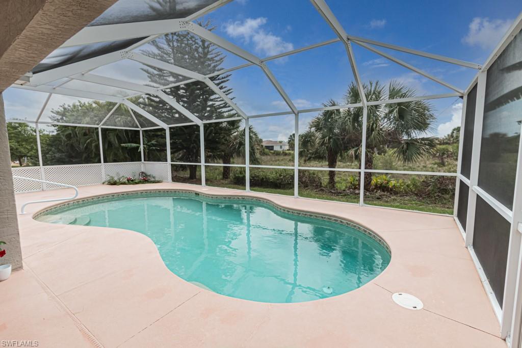GLADIOLUS PRESERVE - Residential