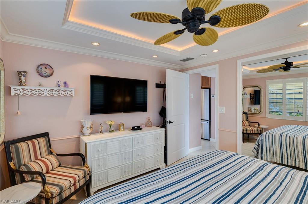 GARDEN MANOR - Residential Lease