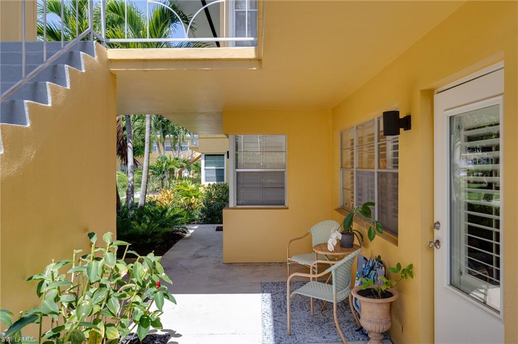 GARDEN MANOR - Residential Lease