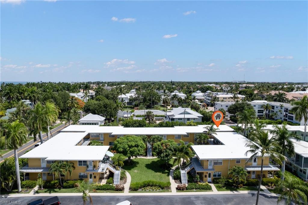 GARDEN MANOR - Residential Lease