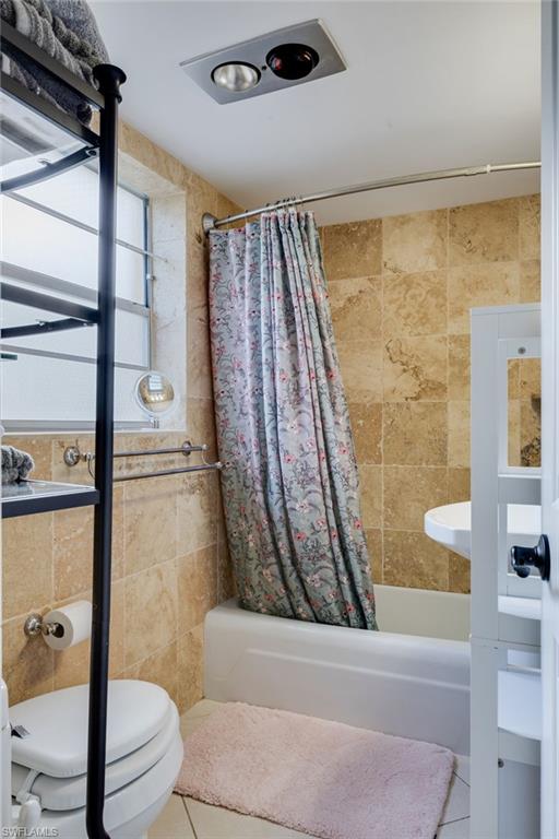 GARDEN MANOR - Residential Lease
