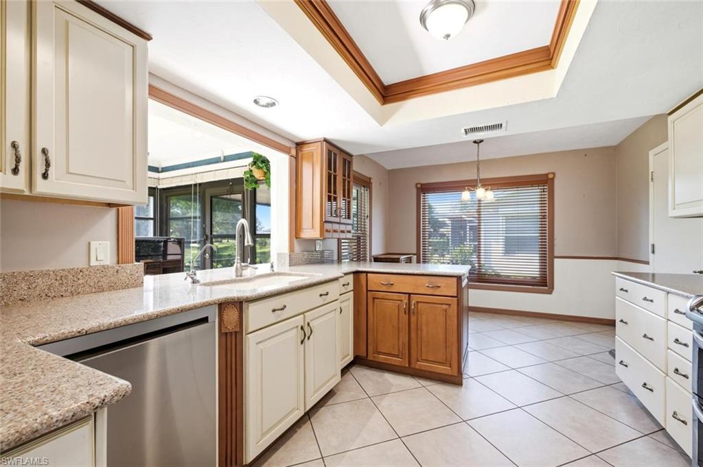 RIVIERA GOLF ESTATES - Residential
