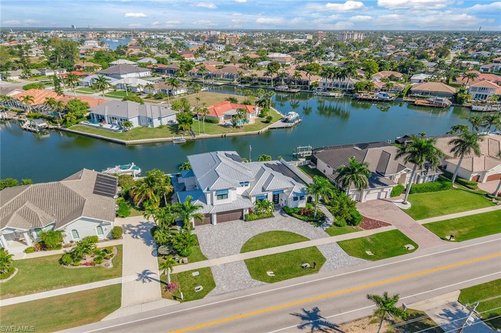 MARCO ISLAND - Residential