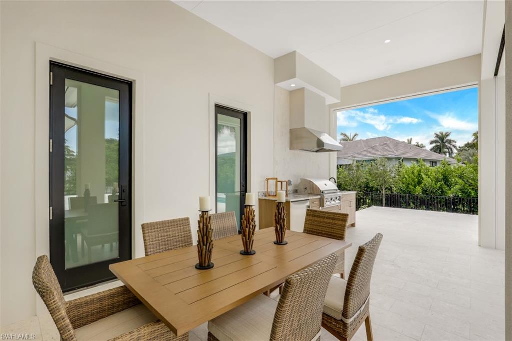 MOORINGS - Residential