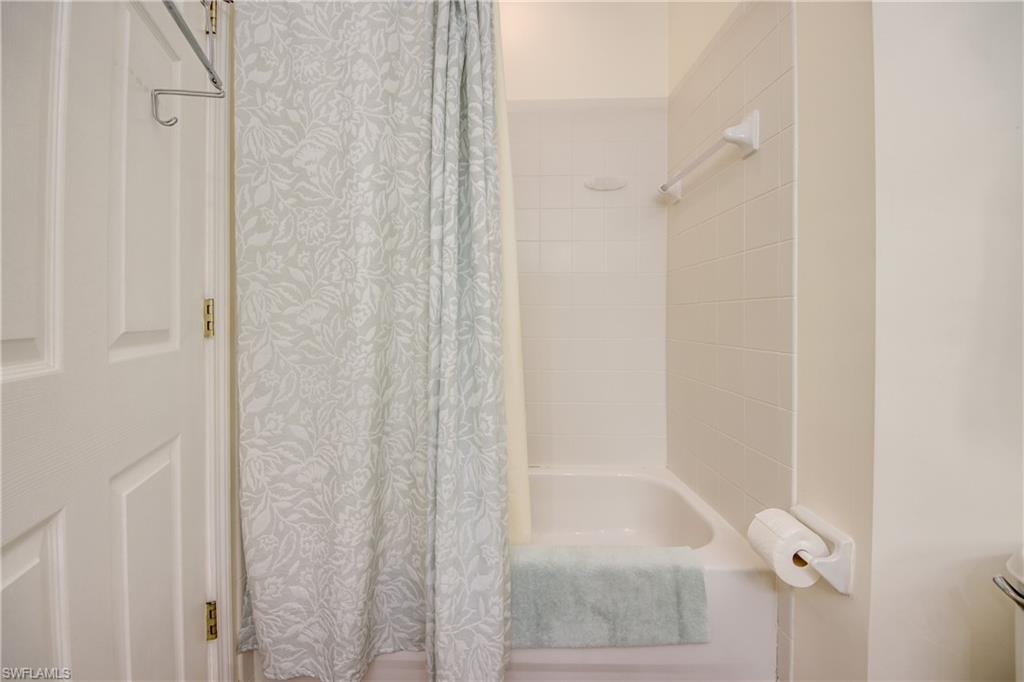 WILLOWBROOK - Residential