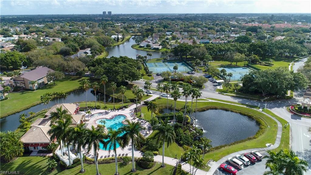 WILLOWBROOK - Residential