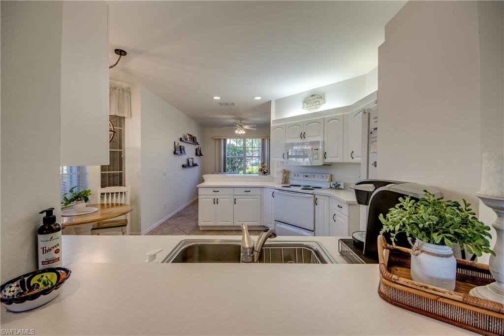 WILLOWBROOK - Residential