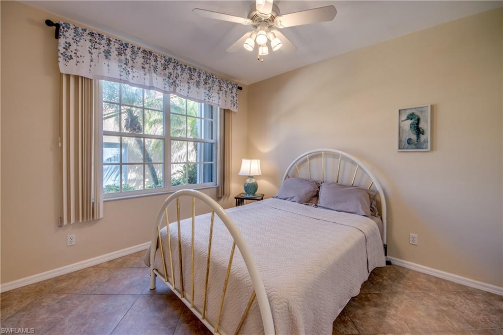 WILLOWBROOK - Residential
