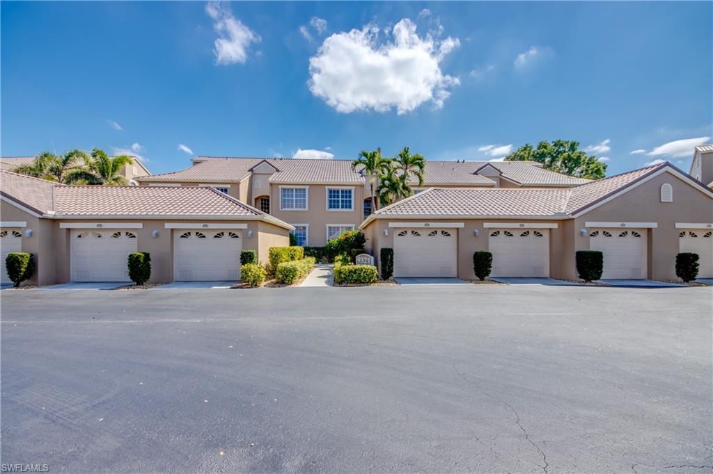 WILLOWBROOK - Residential