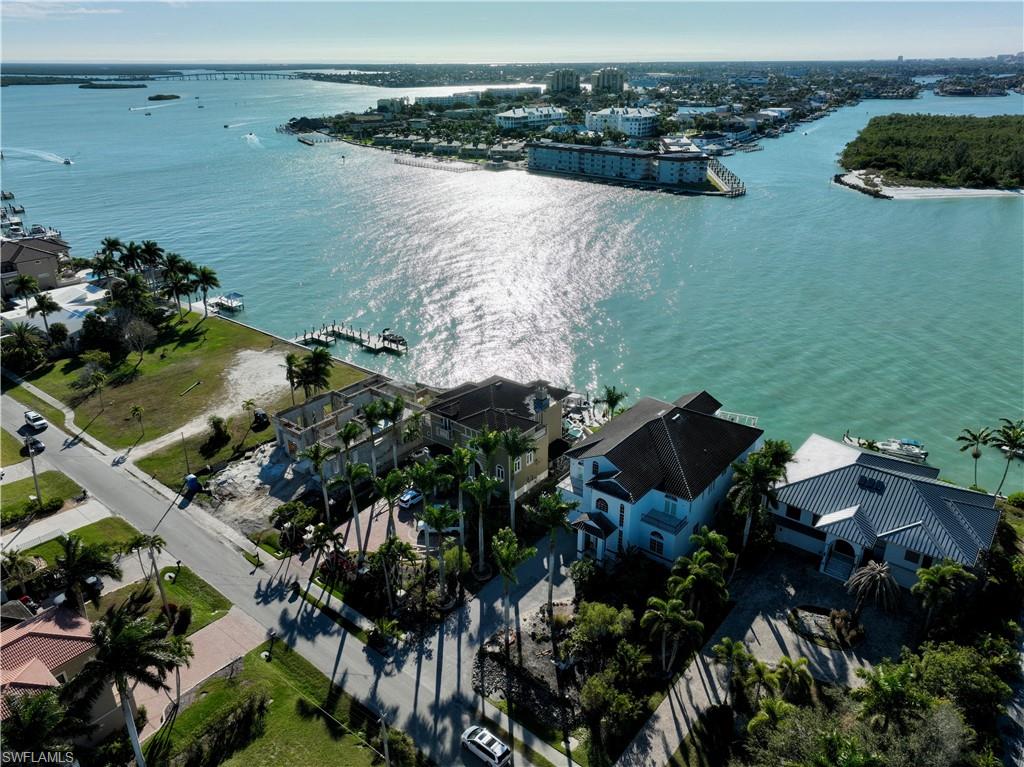 ISLES OF CAPRI - Residential