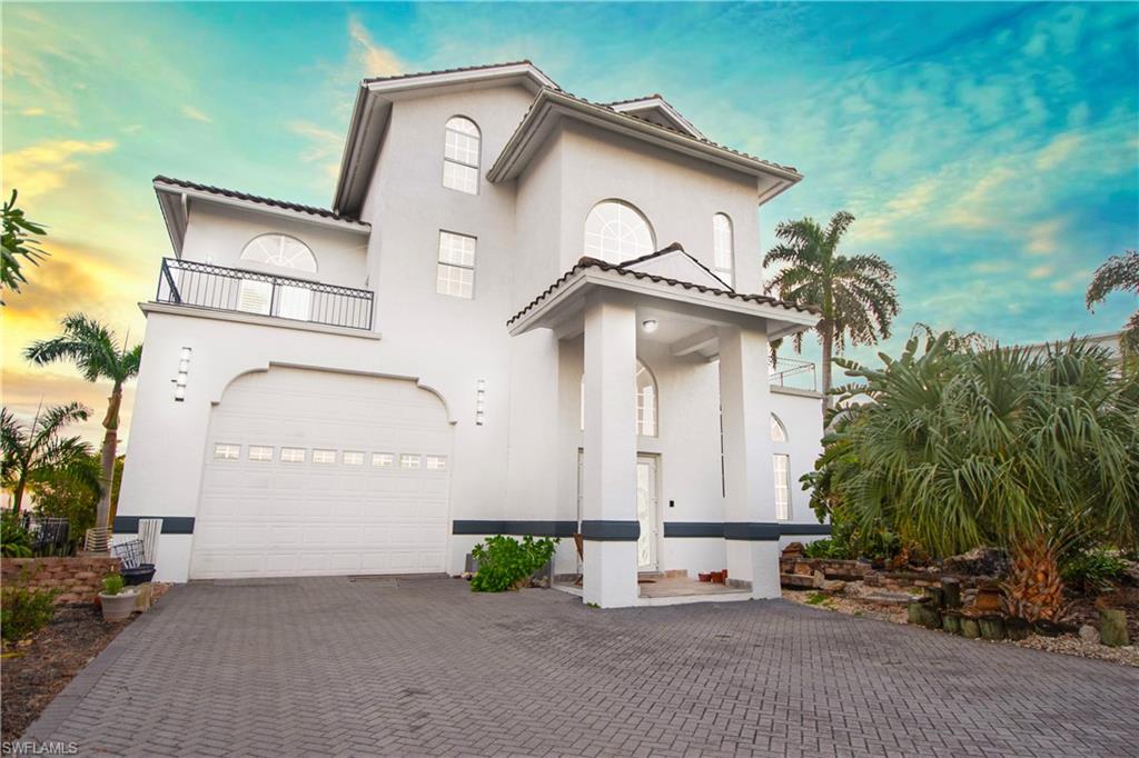 ISLES OF CAPRI - Residential