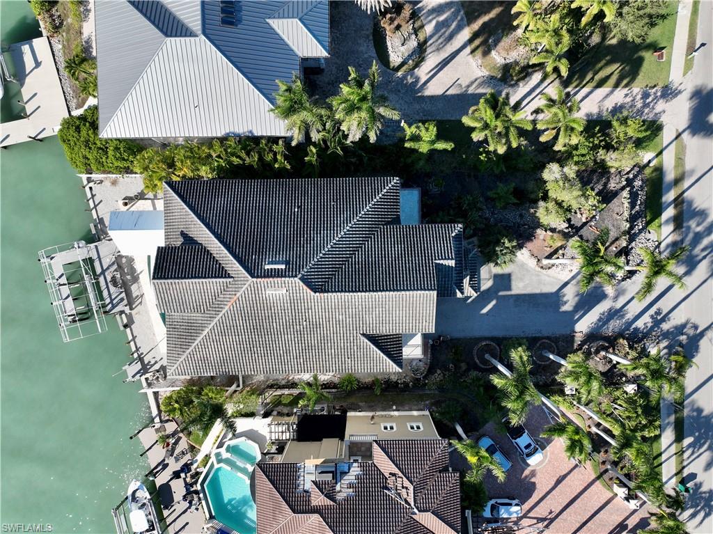 ISLES OF CAPRI - Residential