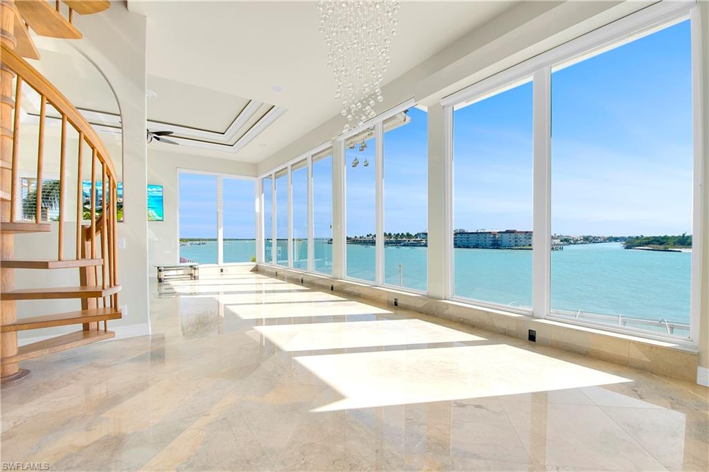 ISLES OF CAPRI - Residential