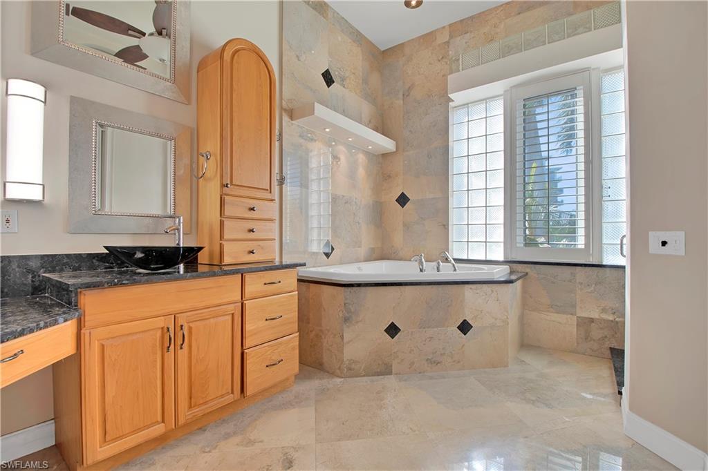 ISLES OF CAPRI - Residential