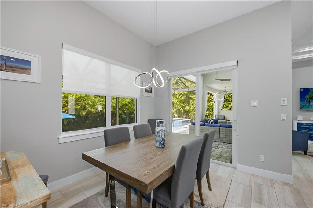 MARCO BEACH - Residential