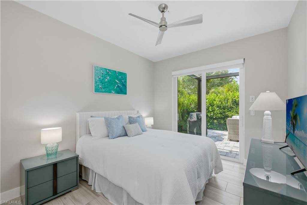 MARCO BEACH - Residential