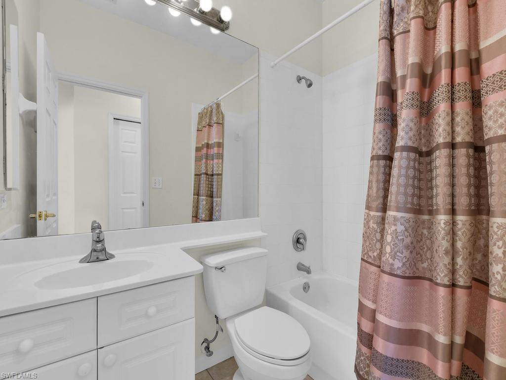 SILVERLAKES - Residential