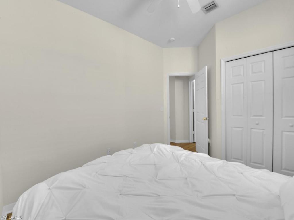 SILVERLAKES - Residential
