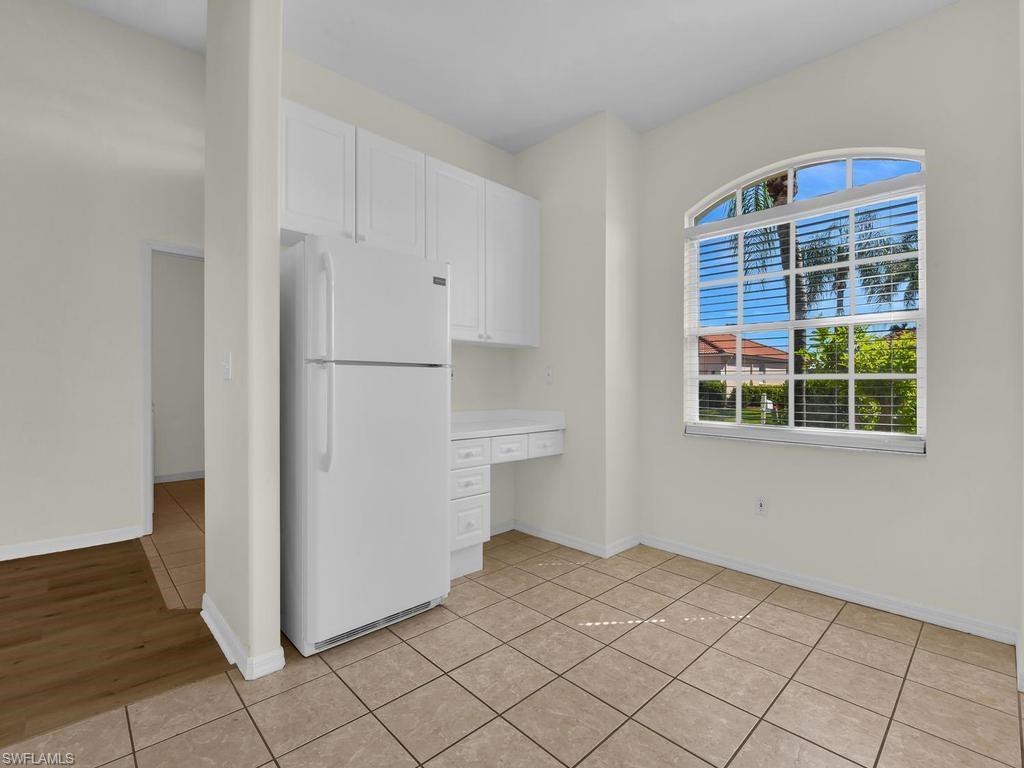 SILVERLAKES - Residential