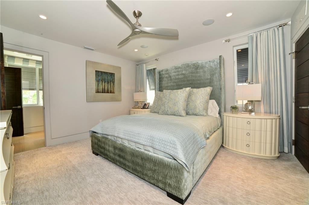 BAREFOOT BEACH - Residential