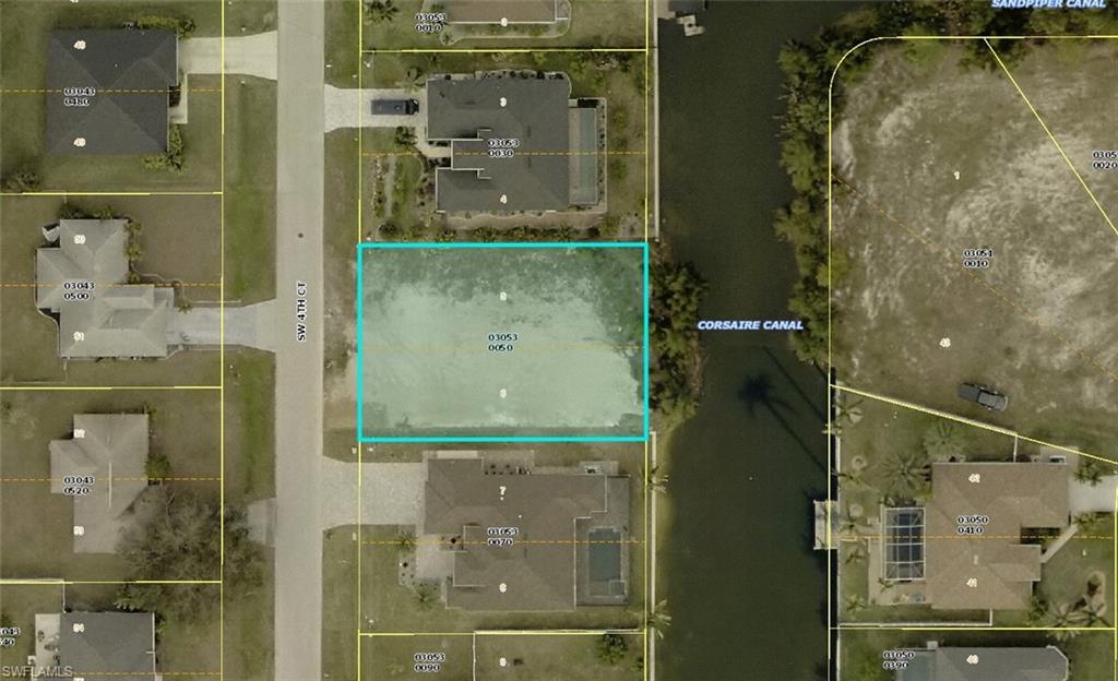 CAPE CORAL - Land