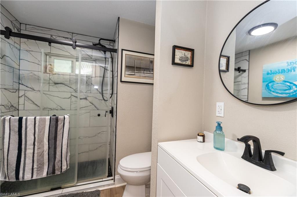 COACHLIGHT MANOR MOBILE HOME - Residential