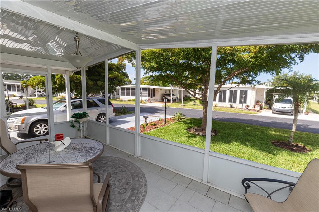 COACHLIGHT MANOR MOBILE HOME - Residential