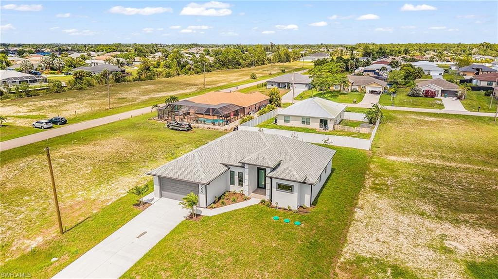CAPE CORAL - Residential