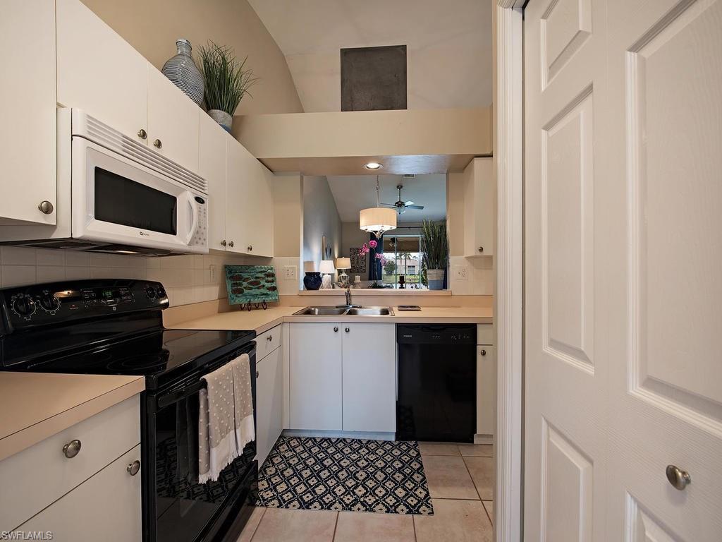 DOVER PARC - Residential