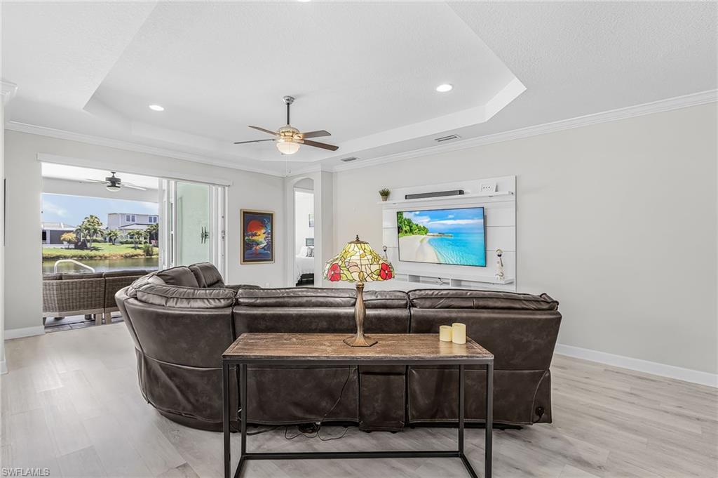 SANDOVAL - Residential