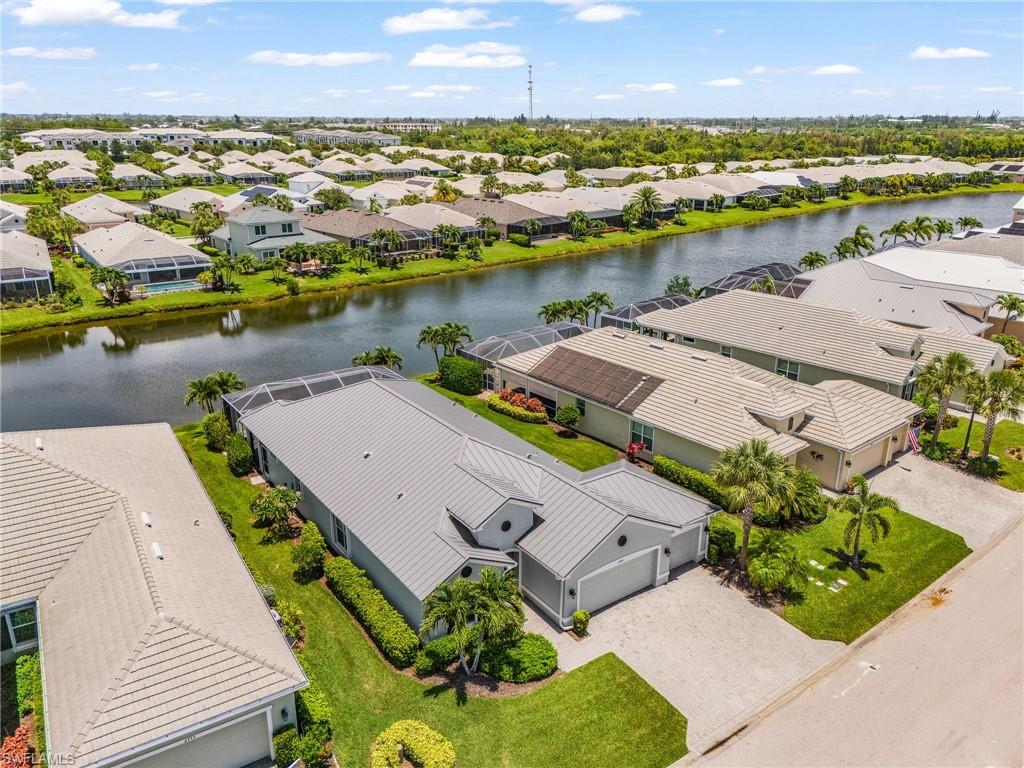 SANDOVAL - Residential