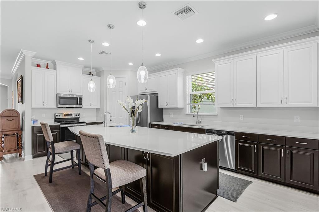 SANDOVAL - Residential
