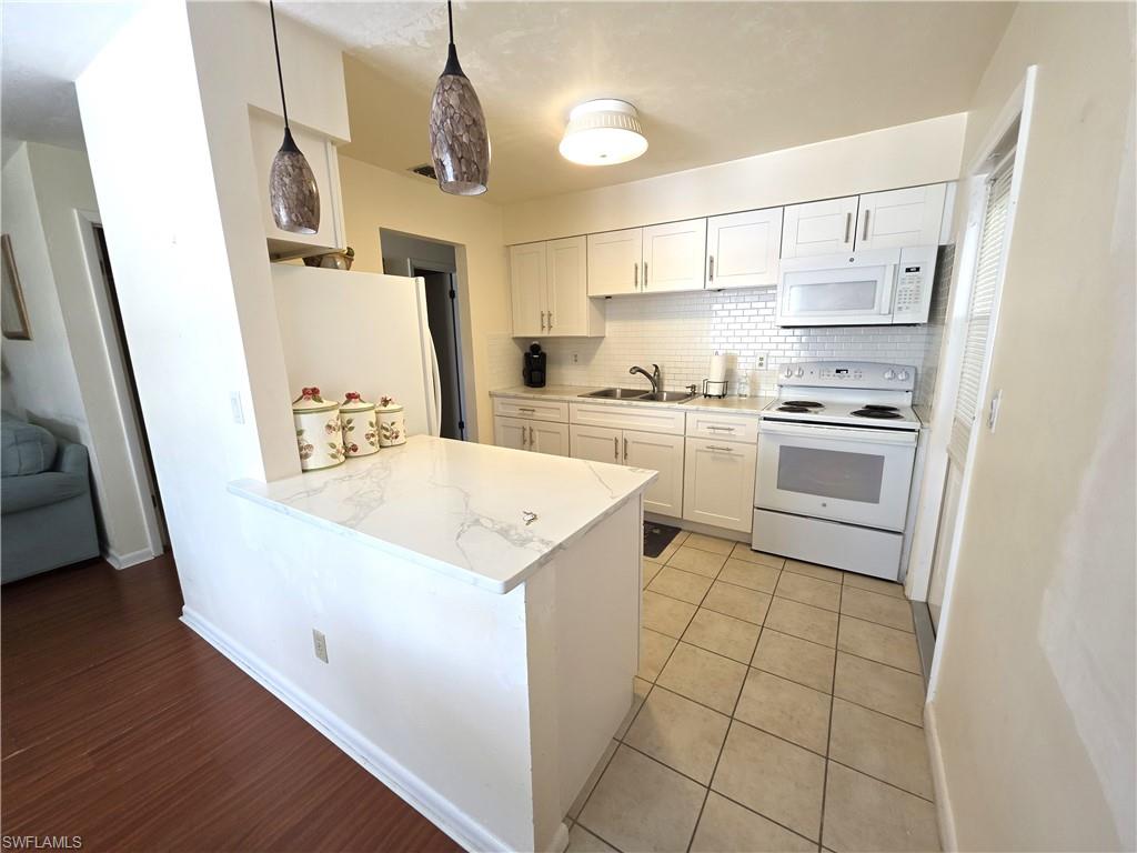 PINEWOOD CONDOMINIUM - Residential