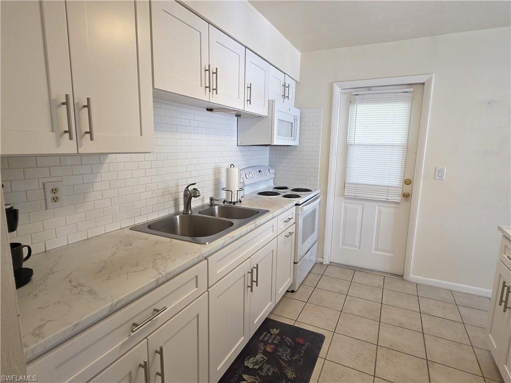 PINEWOOD CONDOMINIUM - Residential