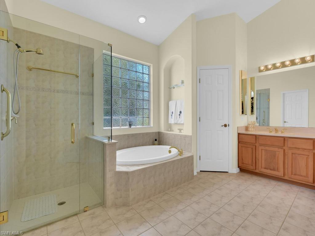 FIDDLESTICKS COUNTRY CLUB - Residential