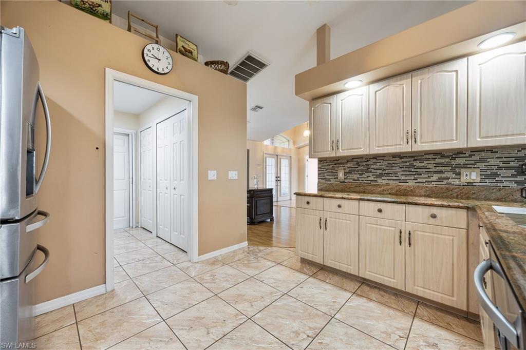 CAPE CORAL - Residential Lease