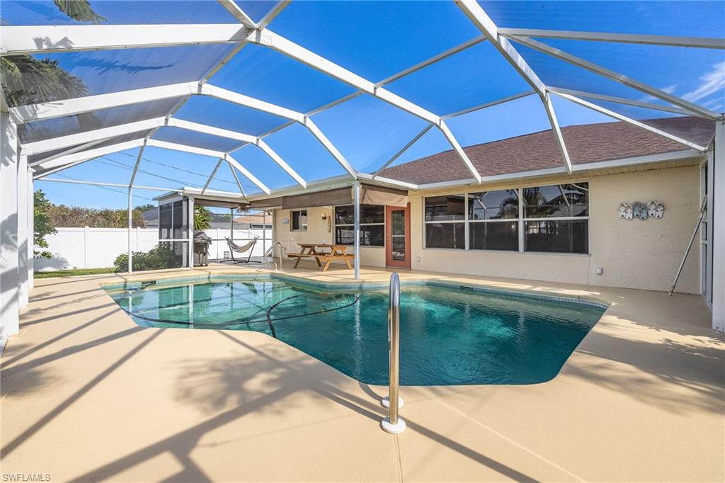 CAPE CORAL - Residential Lease