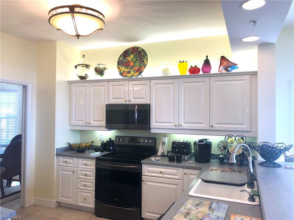 BAYFRONT - Residential Lease
