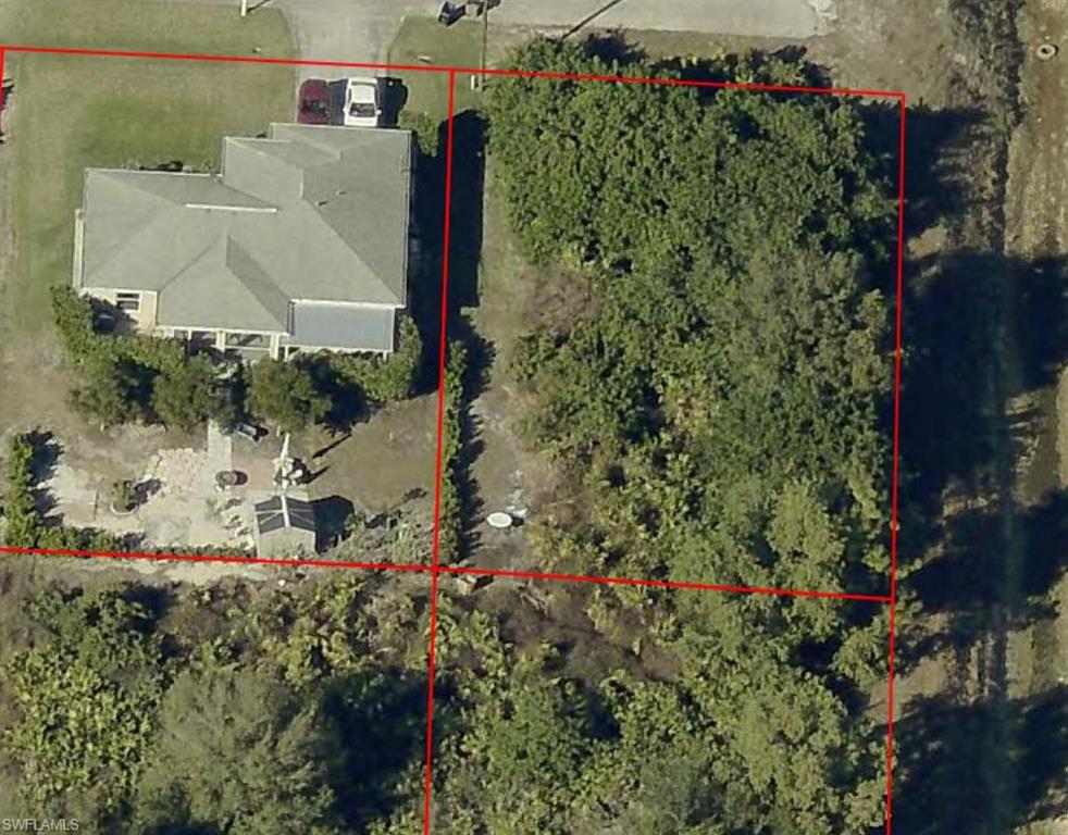 LEHIGH ACRES - Land