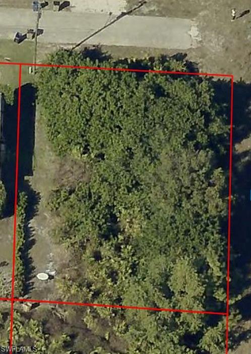 LEHIGH ACRES - Land