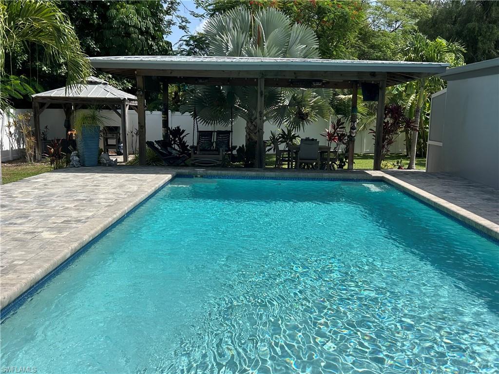 CAJUPUT COVE - Residential Lease