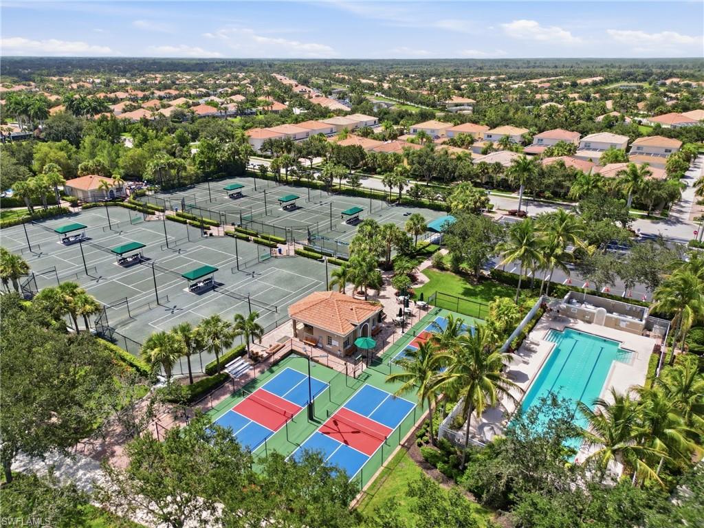 VILLAGE WALK OF BONITA SPRINGS - Residential