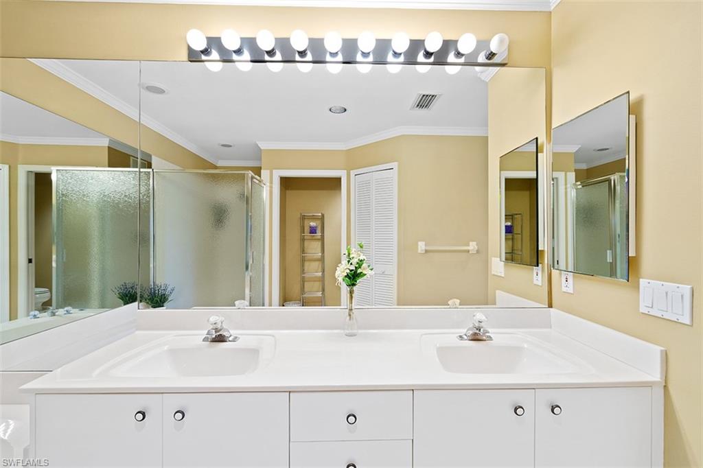 GRAND PALM VILLAGE - Residential