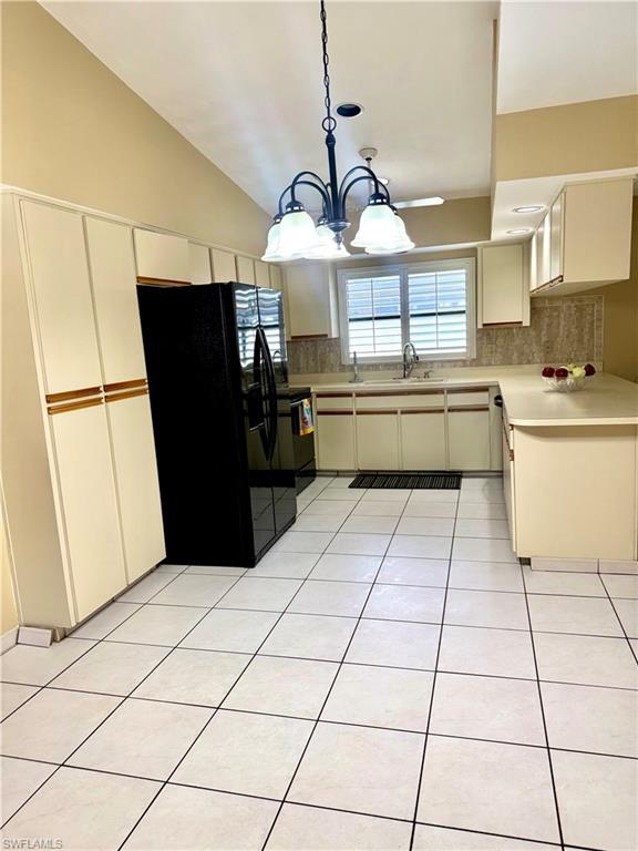 NAPLES PARK - Residential