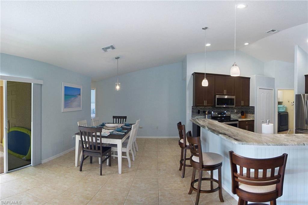 CAPE CORAL - Residential Lease