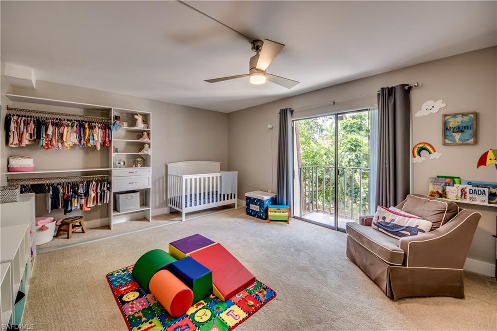 VILLAGE OF CEDARBEND - Residential