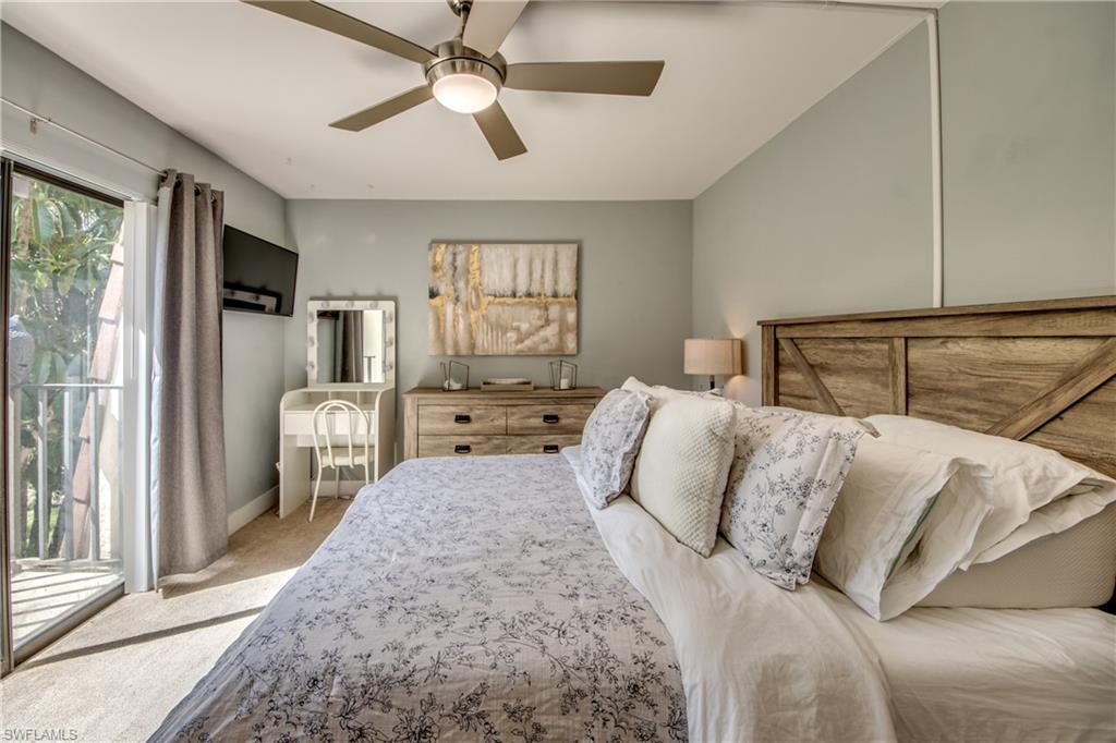 VILLAGE OF CEDARBEND - Residential