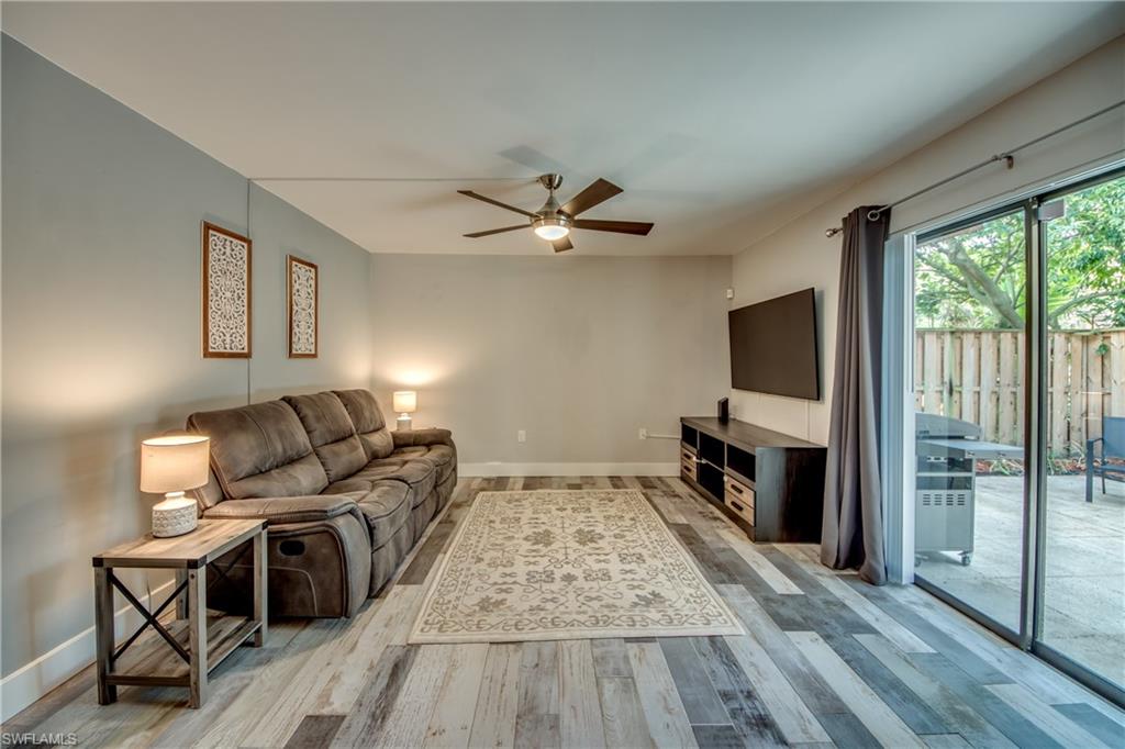 VILLAGE OF CEDARBEND - Residential