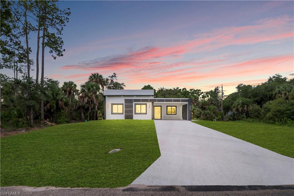 Welcome to your brand-new dream home in Lehigh Acres! This beautifully crafted new construction offers 3 bedrooms, 2 bathrooms, and a bright open-concept layout designed for modern living. You’ll love the elegant finishes, impact-resistant windows and doors, spacious kitchen, and thoughtfully designed split floor plan. The primary suite provides the perfect retreat with a walk-in closet and a beautifully finished bathroom. Conveniently located near shopping, restaurants, schools, and major roadways while still offering the peace and privacy homeowners desire. Don’t miss the opportunity to own a quality-built home in one of Southwest Florida’s fastest-growing communities.


¡Bienvenido a la casa de tus sueños en Lehigh Acres! Esta hermosa construcción nueva ofrece 3 habitaciones, 2 baños y un diseño de concepto abierto lleno de luz natural, ideal para el estilo de vida actual. Disfruta de acabados modernos, ventanas y puertas de impacto, una amplia cocina perfecta para compartir en familia y una distribución funcional que brinda comodidad y privacidad. La suite principal cuenta con walk-in closet y un elegante baño diseñado para relajarte al final del día. Ubicada cerca de escuelas, restaurantes, centros comerciales y las principales vías de acceso, combinando conveniencia y tranquilidad. No pierdas la oportunidad de convertirte en el orgulloso propietario de una casa nueva y de calidad en una de las zonas de mayor crecimiento del suroeste de Florida.