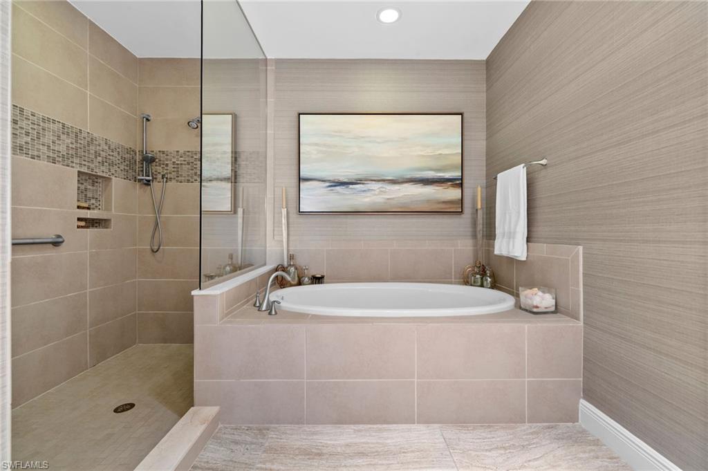 CARRARA - Residential